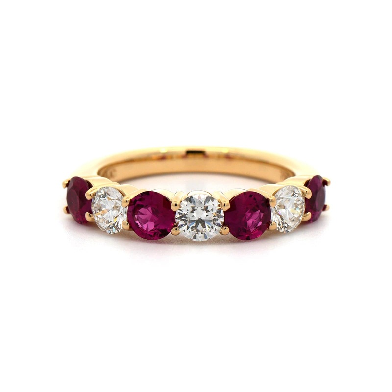 18K Yellow Gold 7 Stone Alternating Diamond and Ruby Wedding Ring