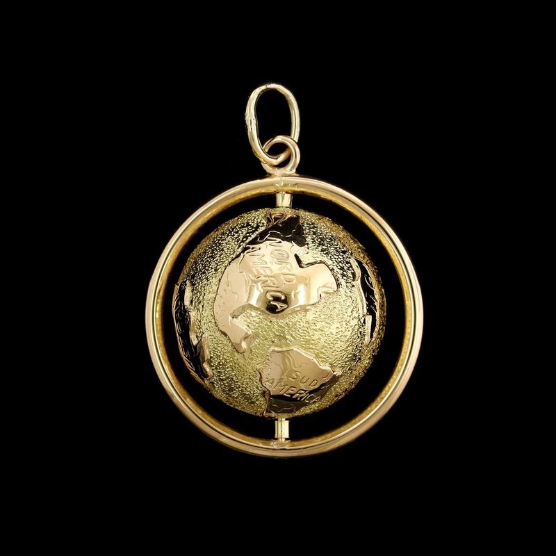 14K Yellow Gold Estate Spinning Globe Pendant