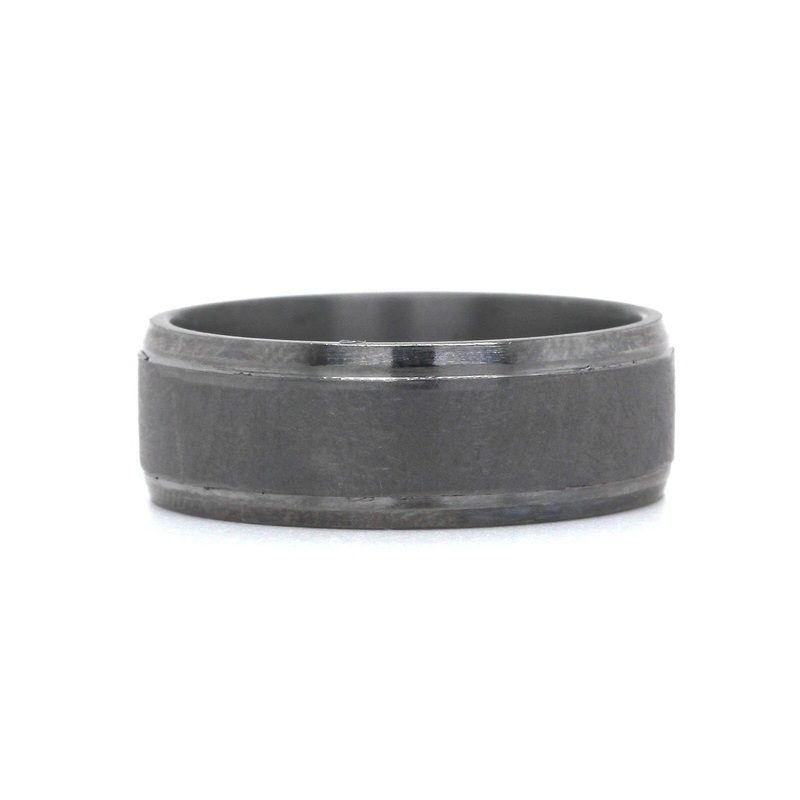 Tantalum Grey Beveled Edge and Swirl Center Band