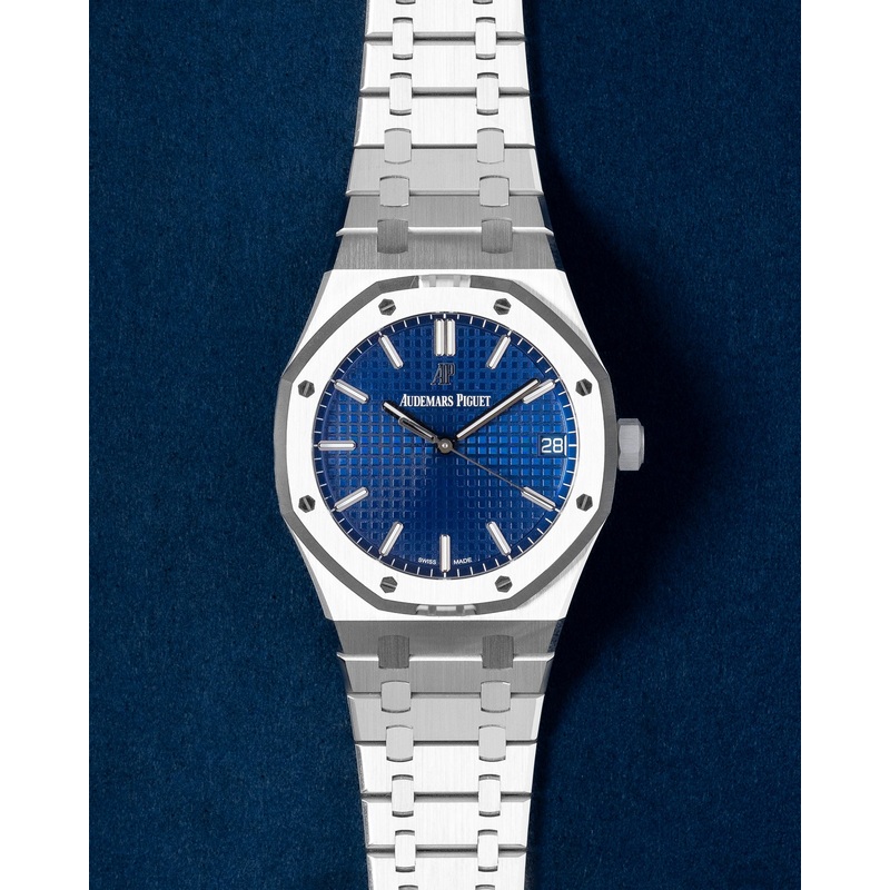 Audemars Piguet Royal Oak “Japan” /300 Pieces 15503BC