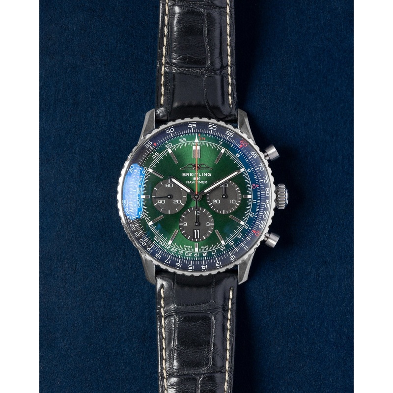 Breitling Navitimer B01 Chronograph AB0137