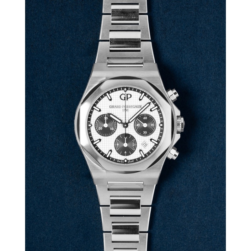 Girard Perregaux Laureato Chronograph 81020-11-131-11A