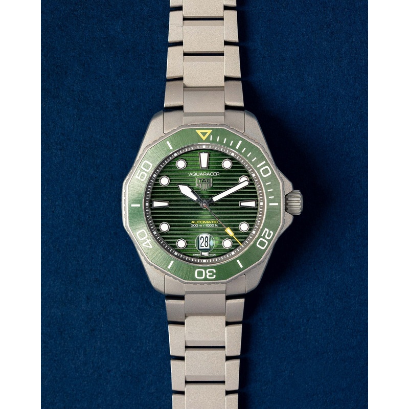 Tag Heuer Aquaracer WBP208B